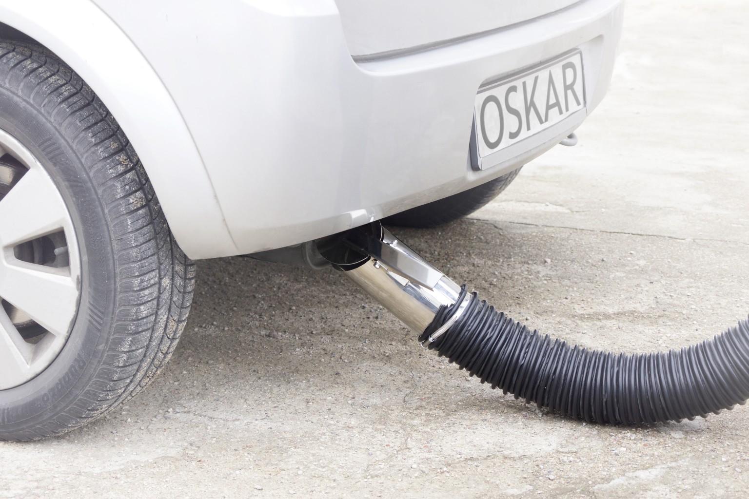 Exhaust hose reels - Oskar Air Products